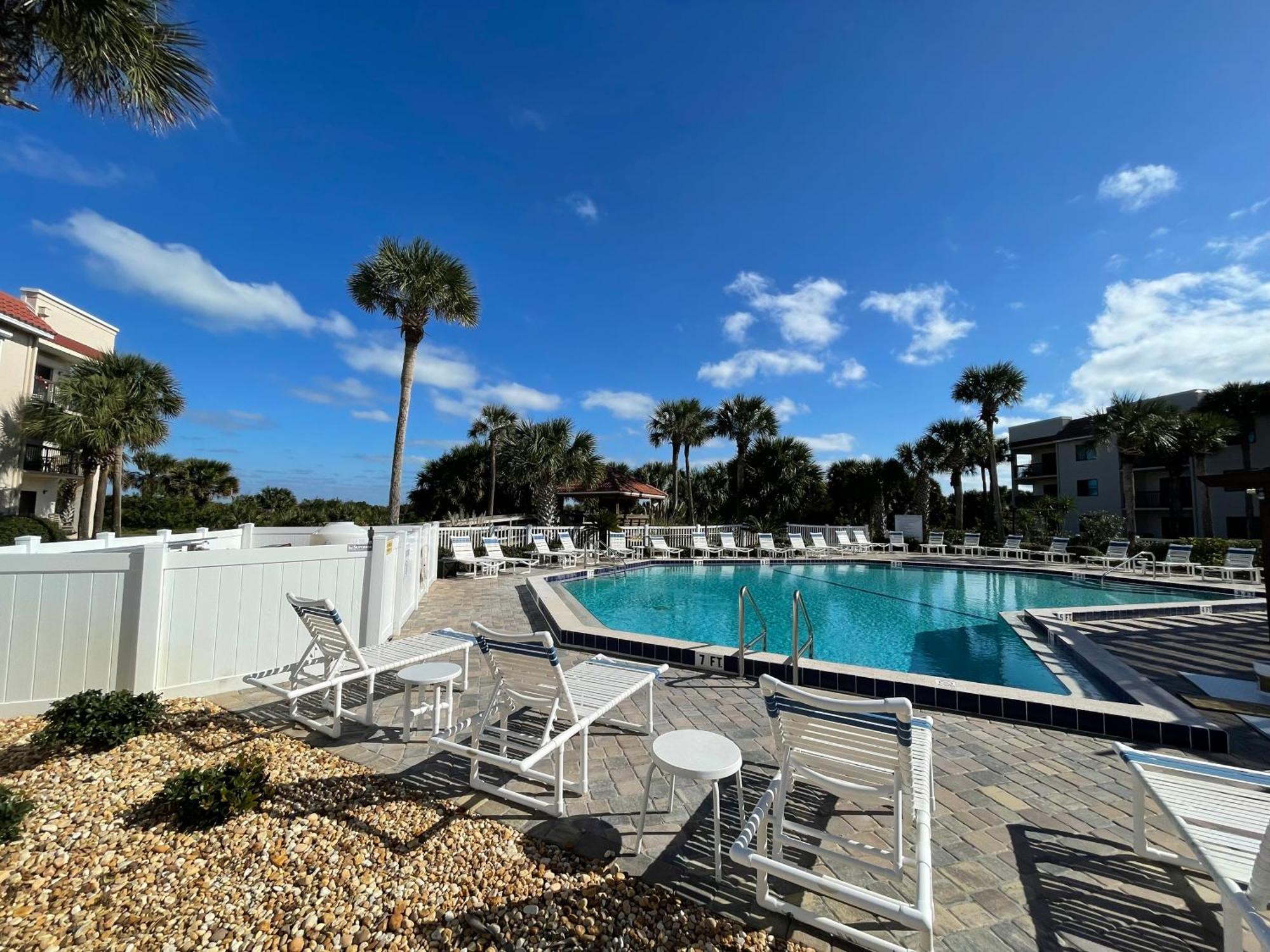 Ocean Village Club B-17 Сент Августин Екстериор снимка